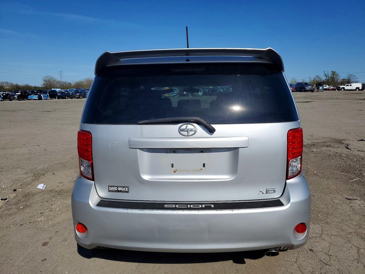 2012 Scion Xb Base - Фото 6