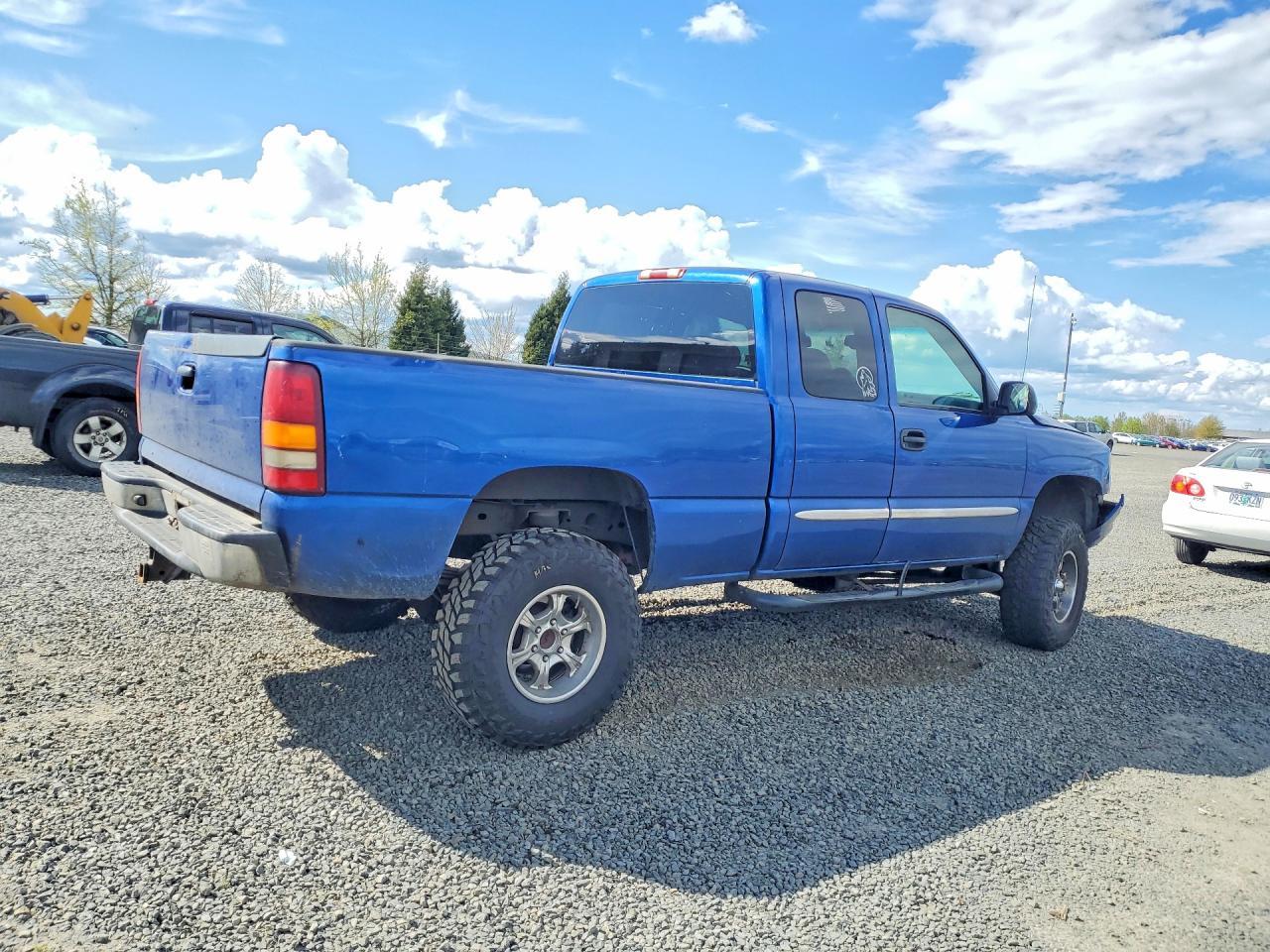 2003 GMC New Sierra K1500 - Фото 3