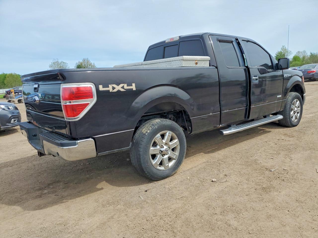 2014 Ford F150 Super Cab - Image 3