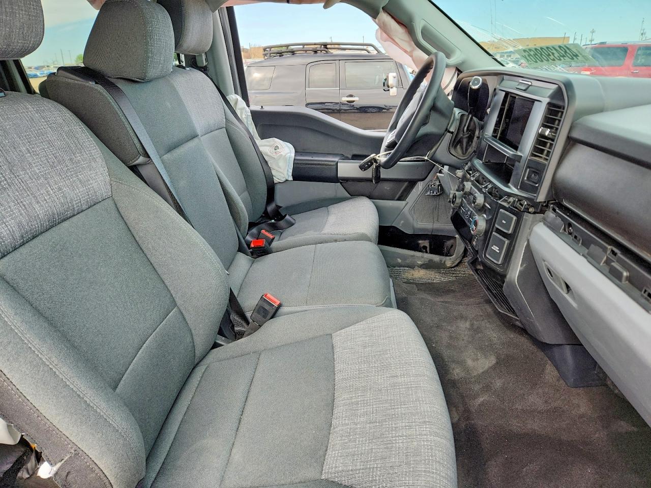 2025 Ford F250 Super Duty - Image 7