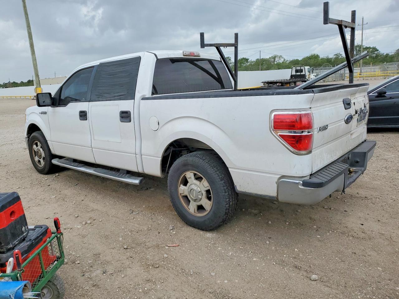 2010 Ford F150 Supercrew - Фото 2