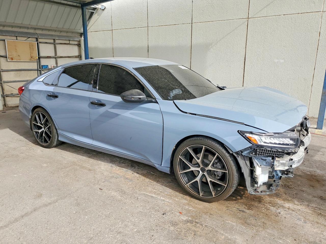 2022 Honda Accord Sport - Image 4
