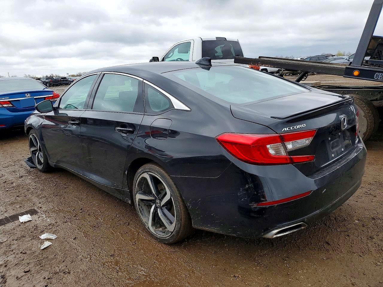 2022 Honda Accord Sport - Image 2