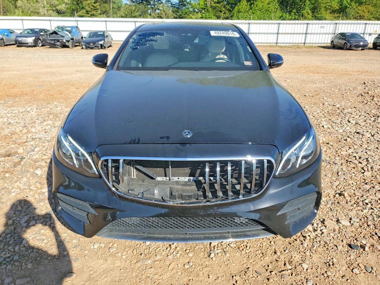 2017 Mercedes-Benz E 300 4Matic - Фото 5