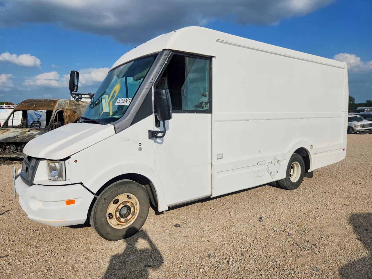 2016 Isuzu Reach Npr