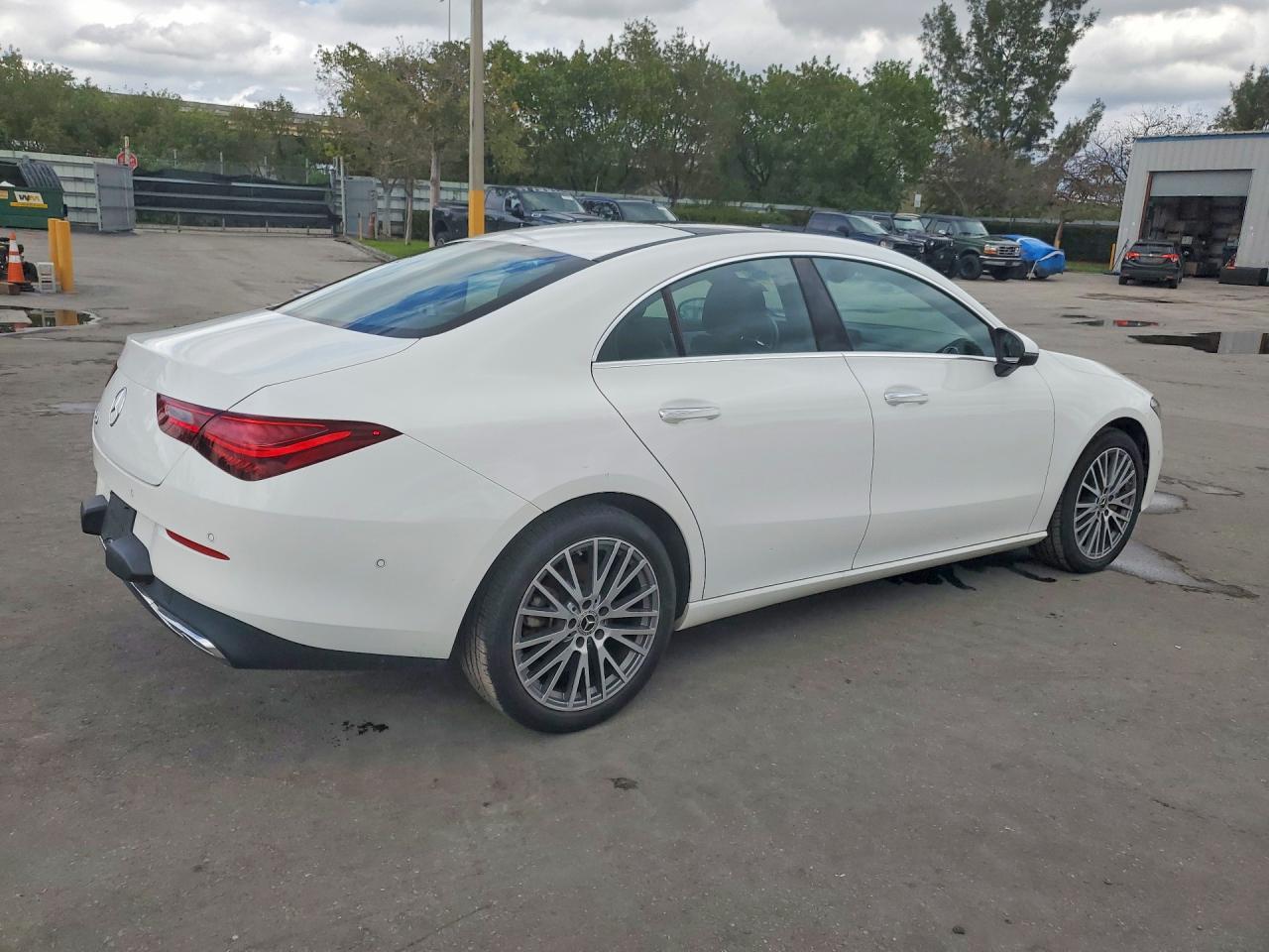 2025 Mercedes-Benz Cla 250 - Image 3