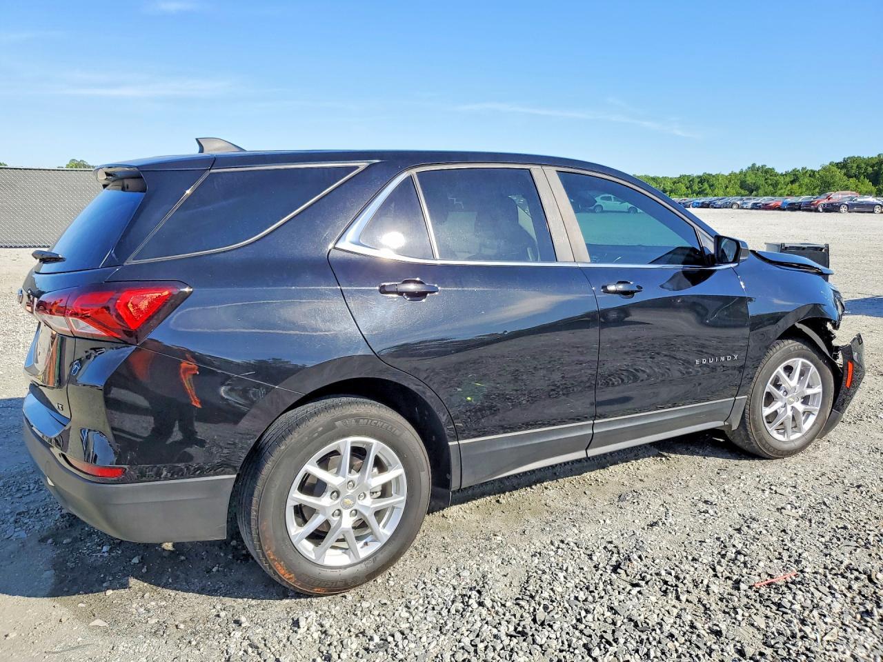 2023 Chevrolet Equinox Lt - Фото 3