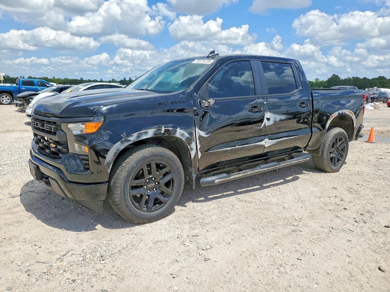 2024 Chevrolet Silverado Custom