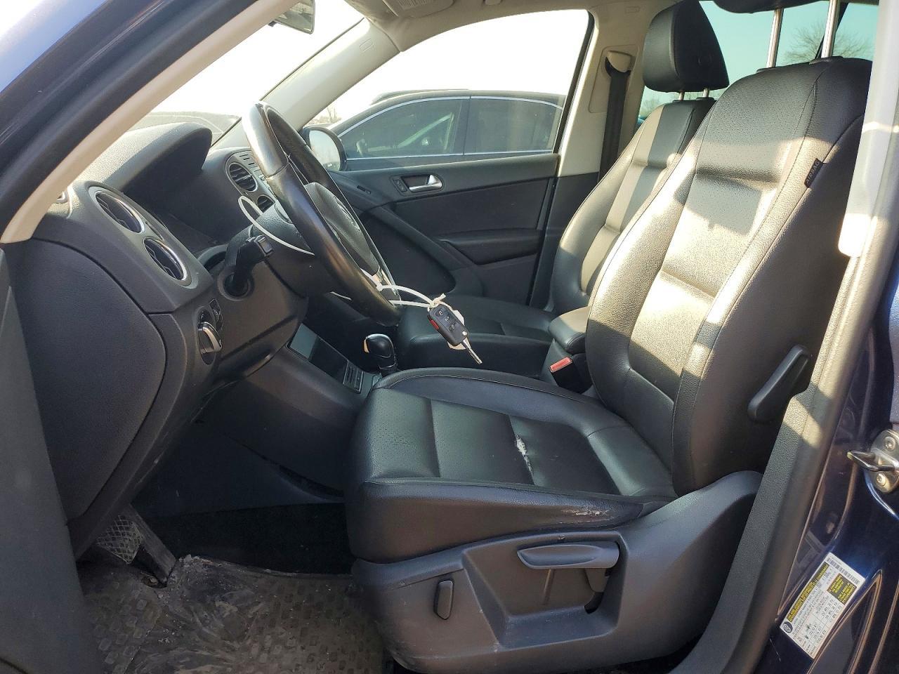 2011 Volkswagen Tiguan S - Фото 7