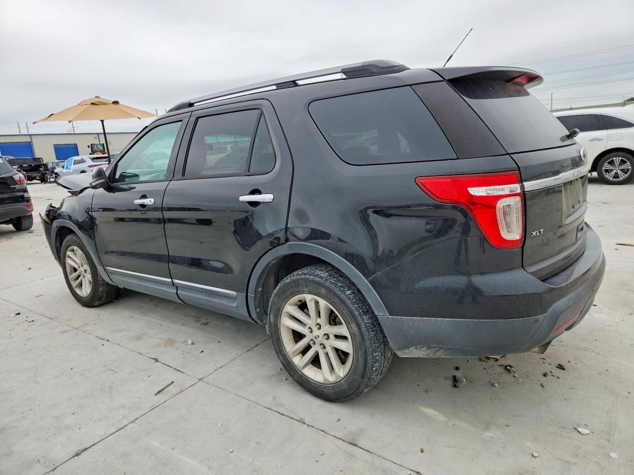 2013 Ford Explorer Xlt - Фото 2