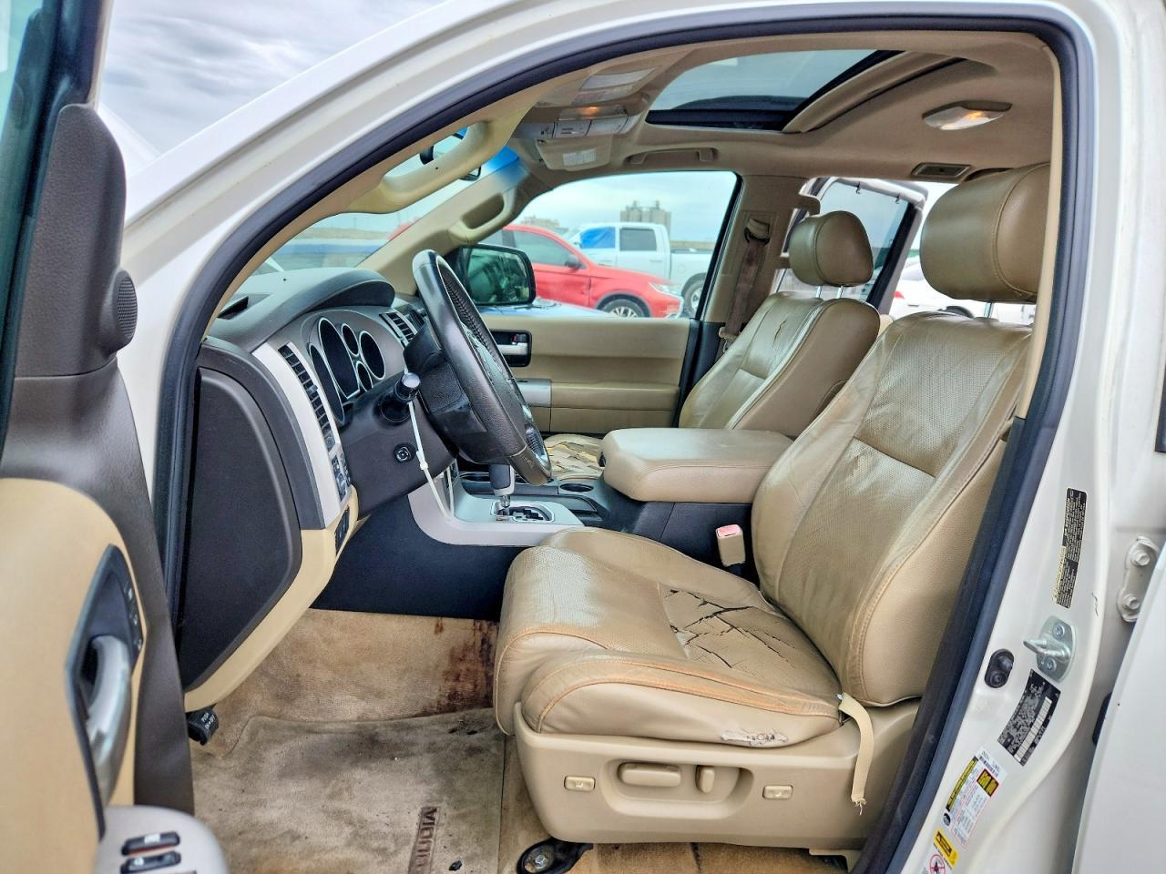 2008 Toyota Sequoia Platinum - Image 7