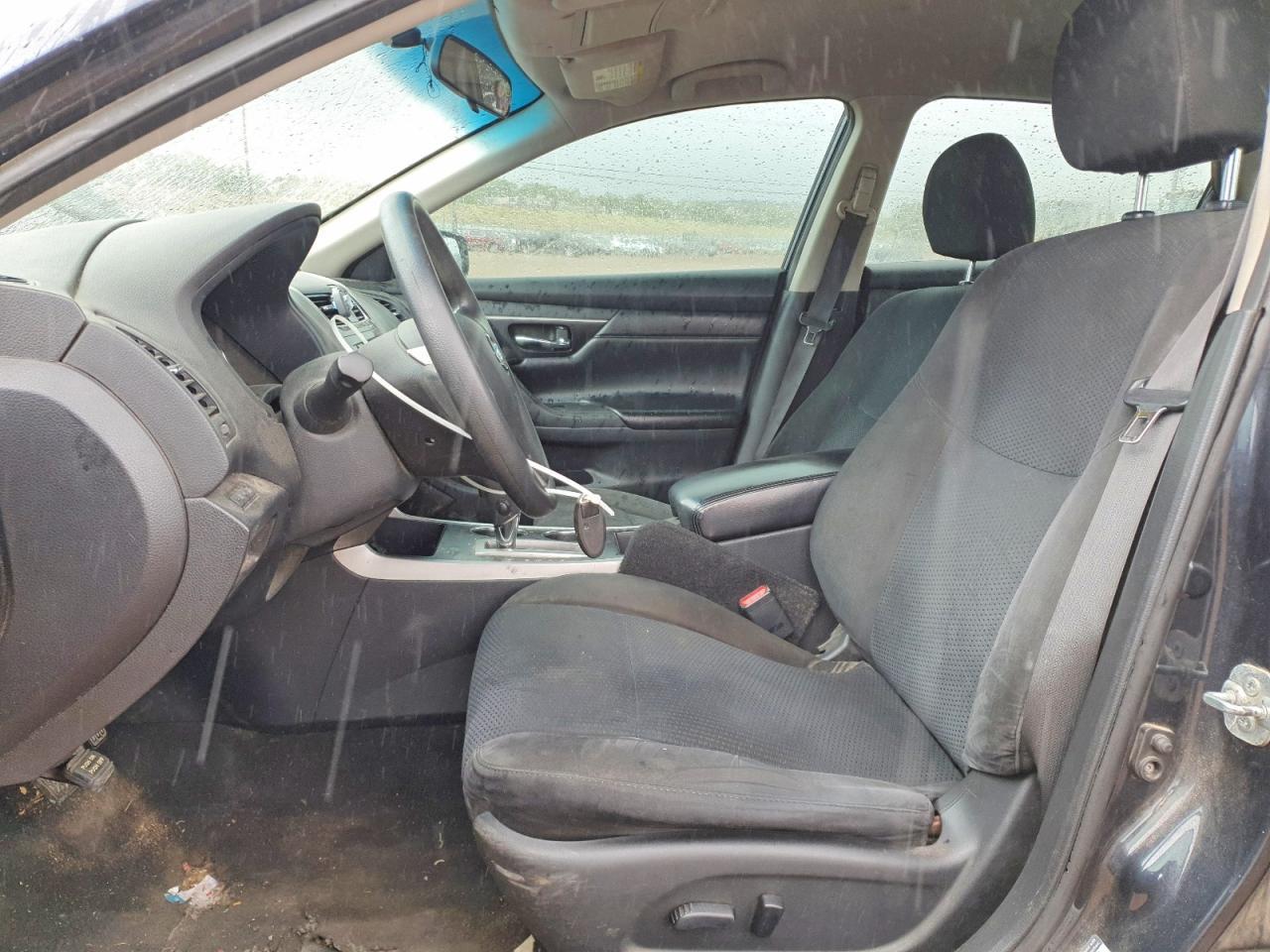2015 Nissan Altima 2.5 S - Фото 7