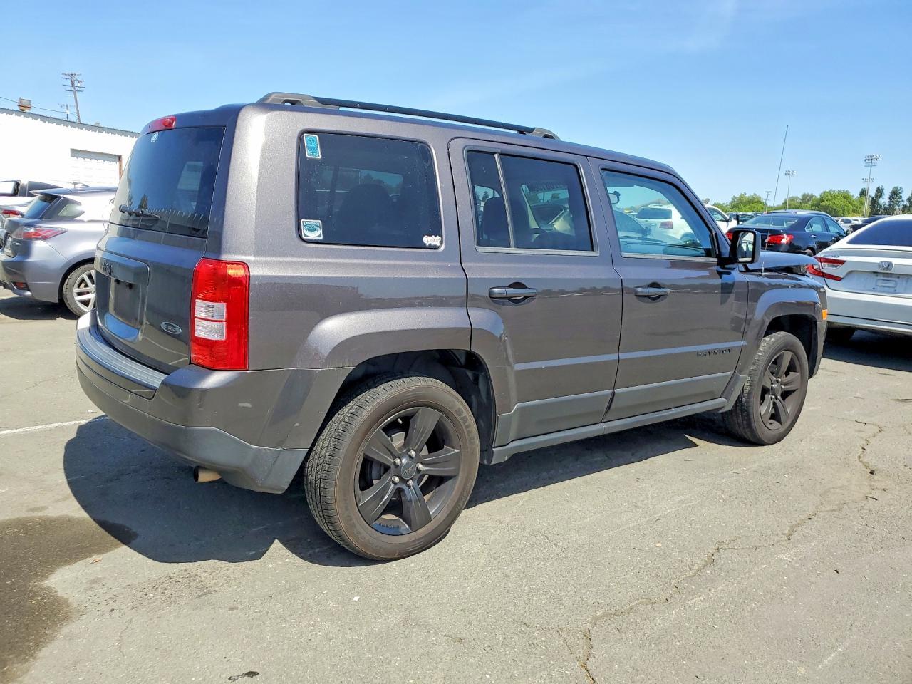 2015 Jeep Patriot Sport - Image 3