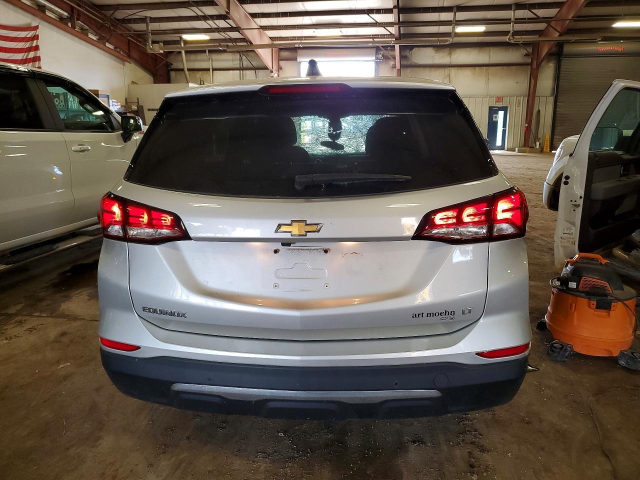 2022 Chevrolet Equinox Lt - Image 6