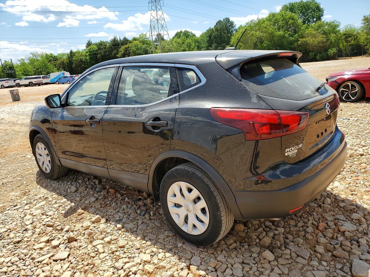2019 Nissan Rogue Sport S - Фото 2