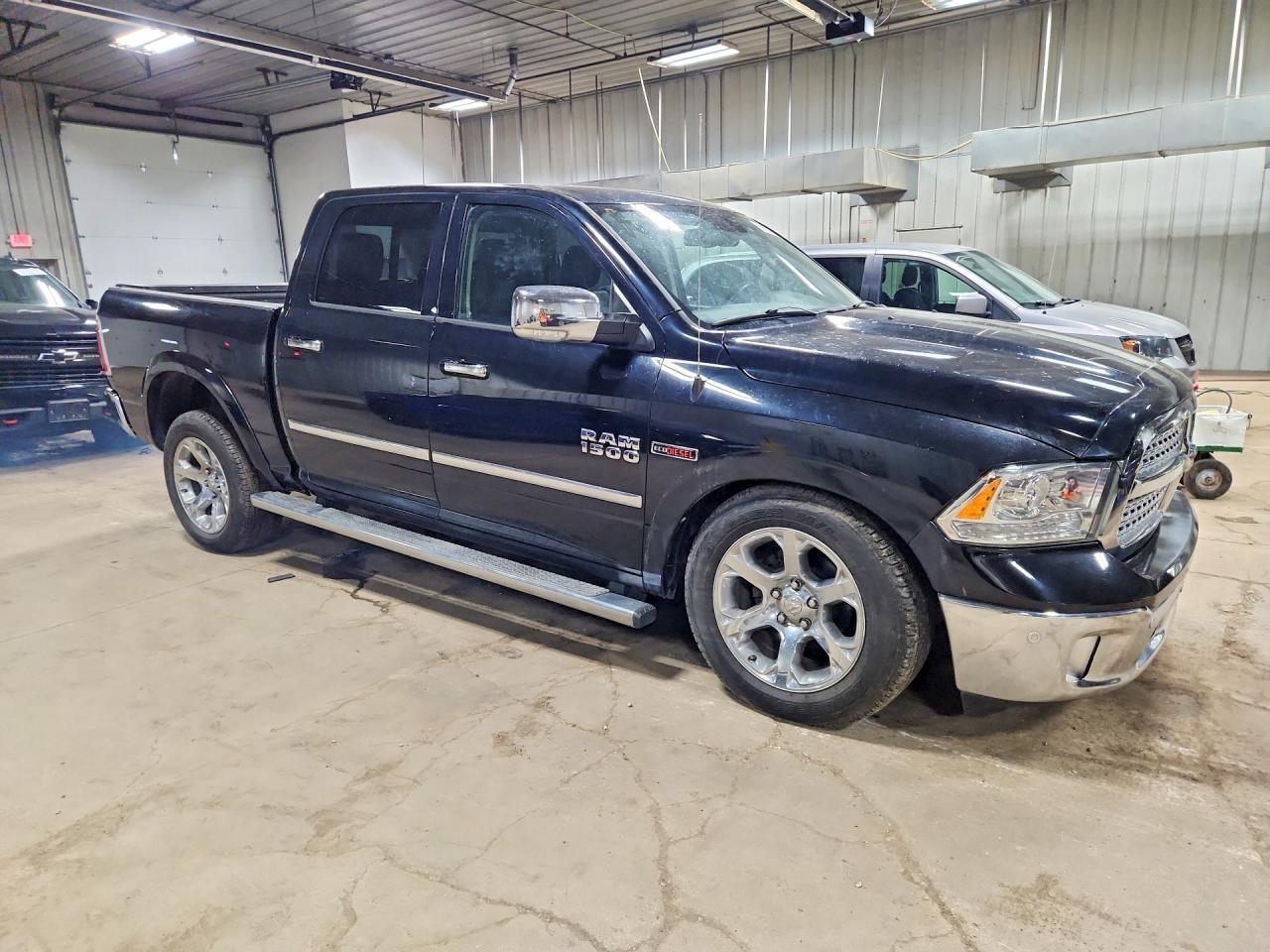 2014 Ram 1500 Laramie - Фото 4