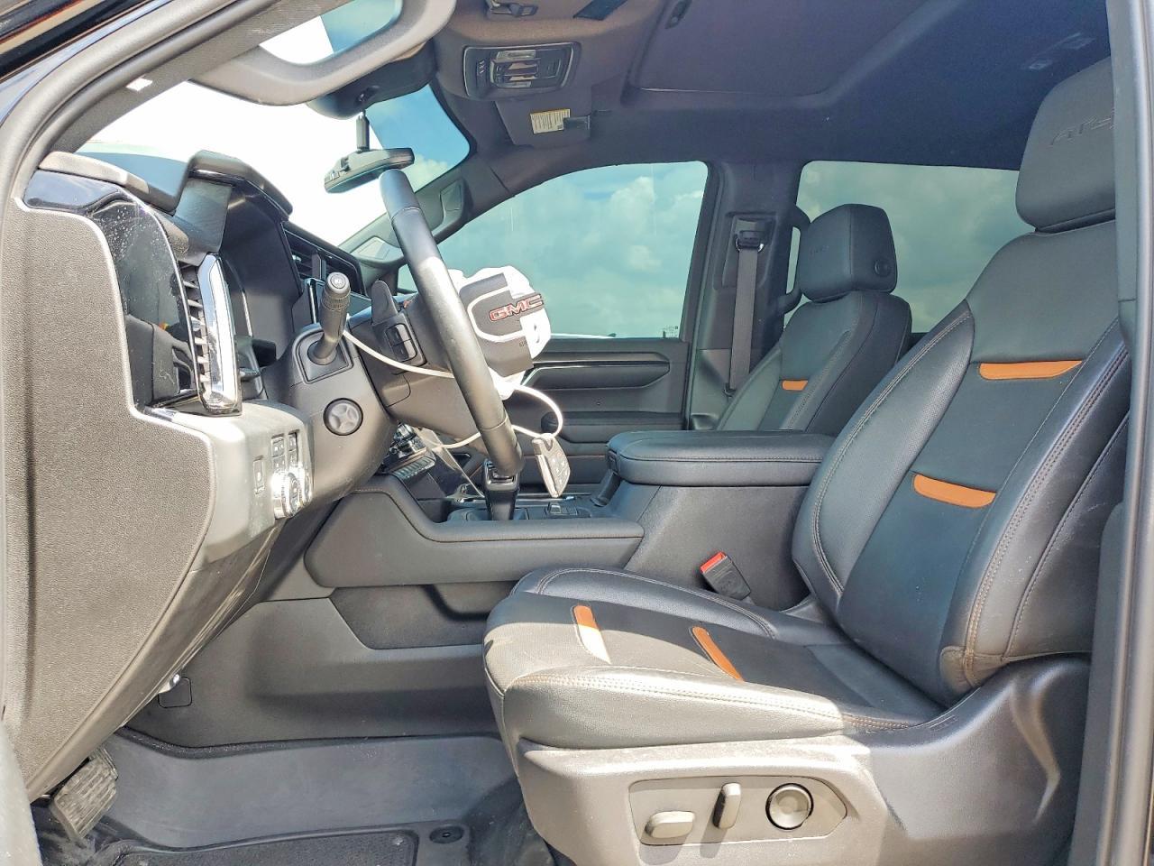 2024 GMC Sierra K1500 At4 - Фото 7