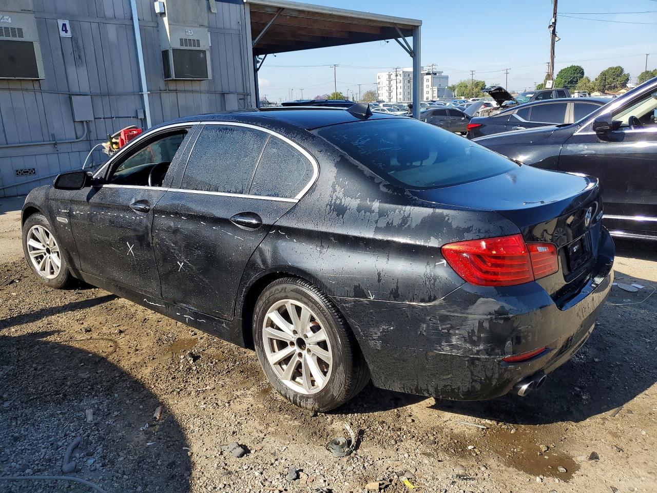 2015 BMW 528I - Image 2