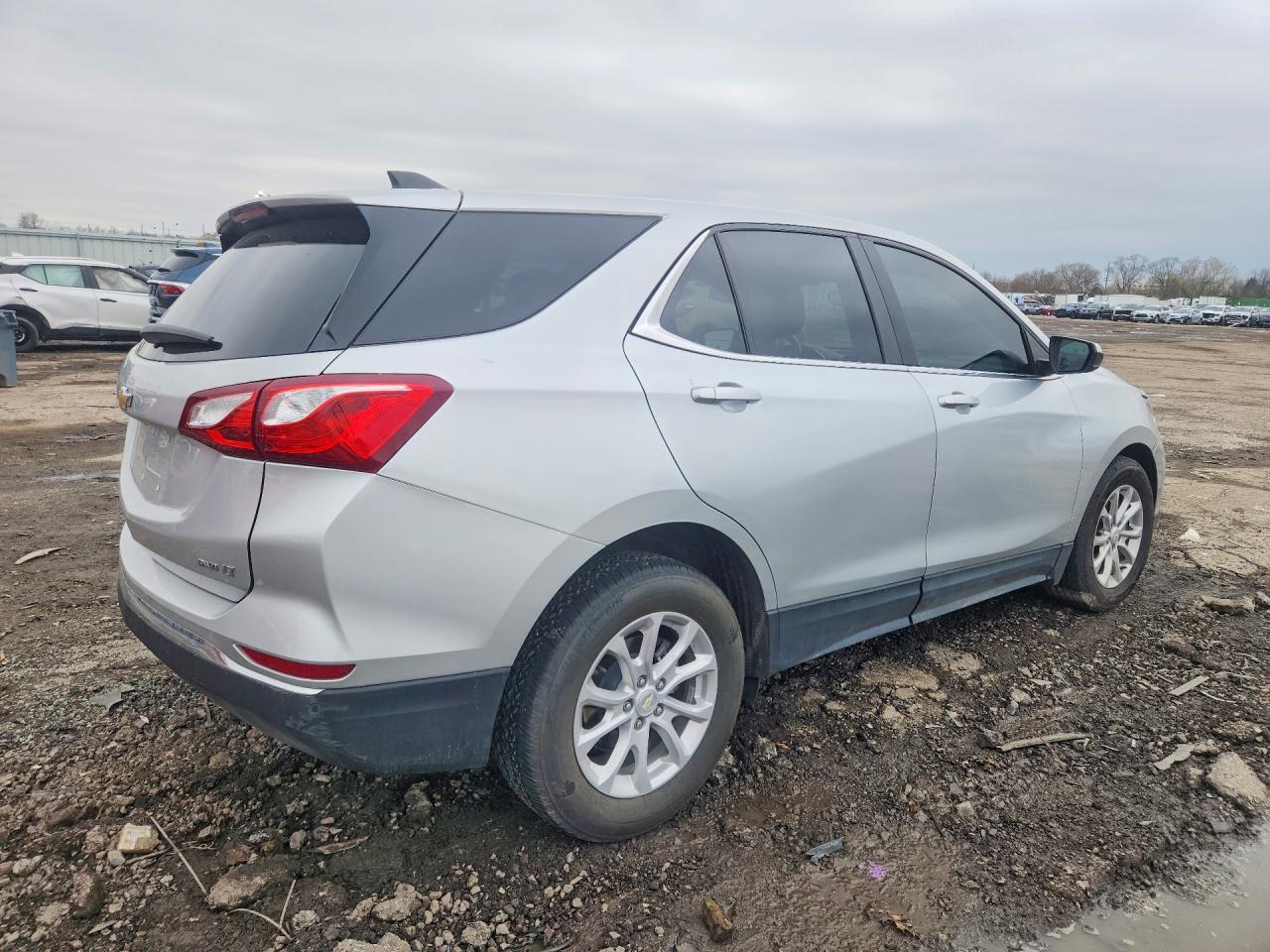 2021 Chevrolet Equinox Lt - Image 3