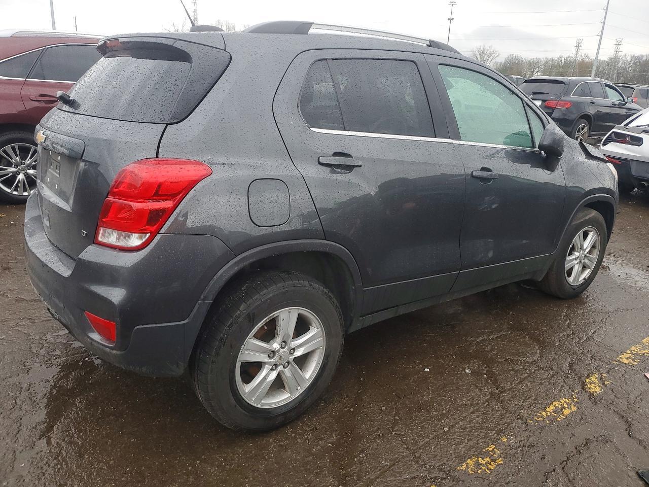 2019 Chevrolet Trax 1Lt - Image 3
