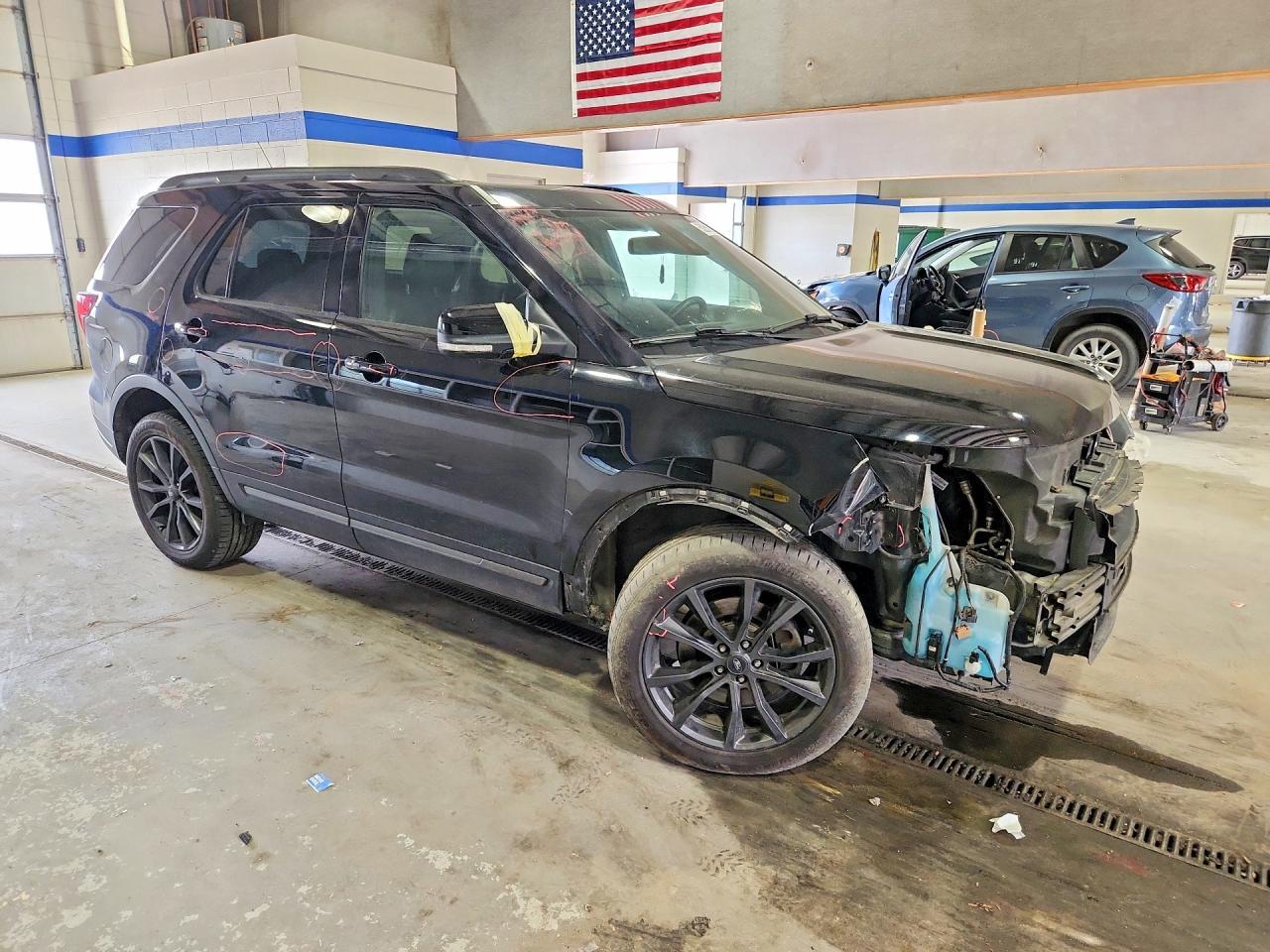 2018 Ford Explorer Xlt - Фото 4