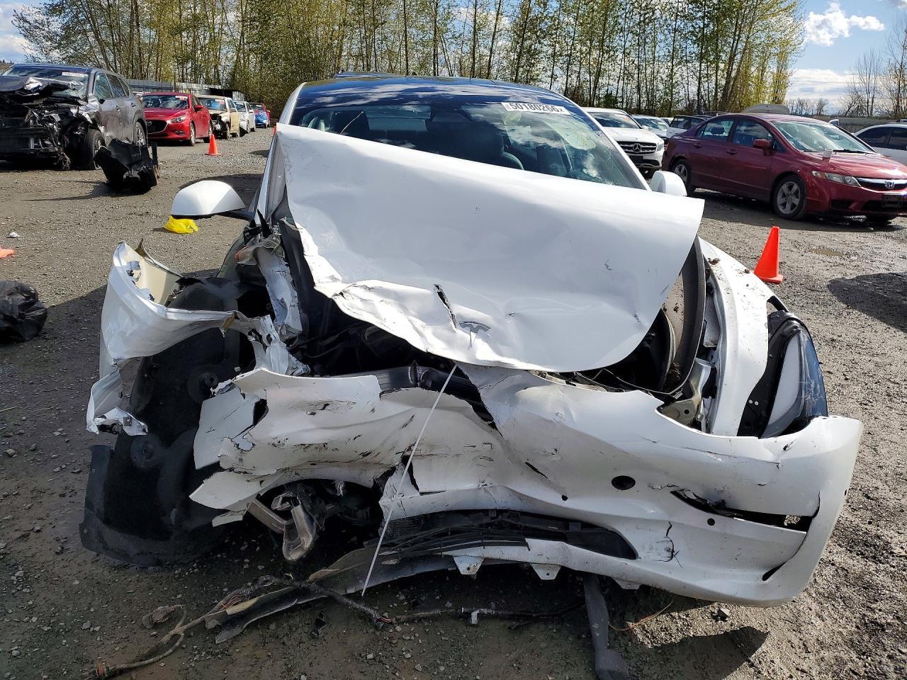 2021 Tesla Model 3 - Фото 5