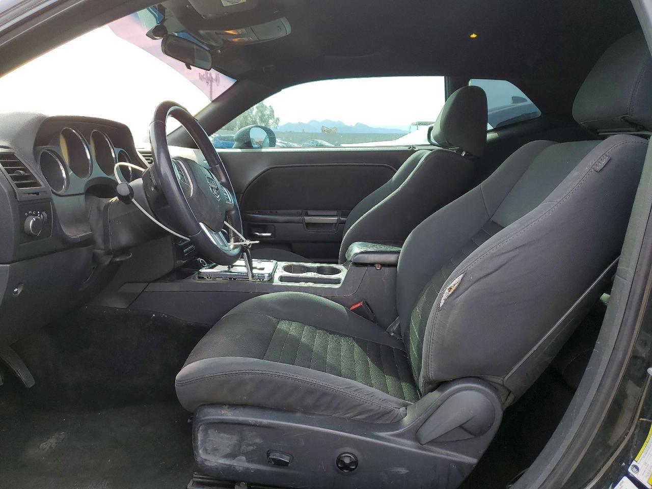2014 Dodge Challenger Sxt - Image 7