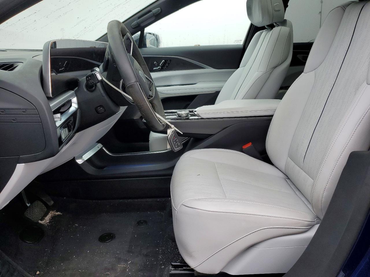 2026 Cadillac Lyriq Premium Sport - Image 7