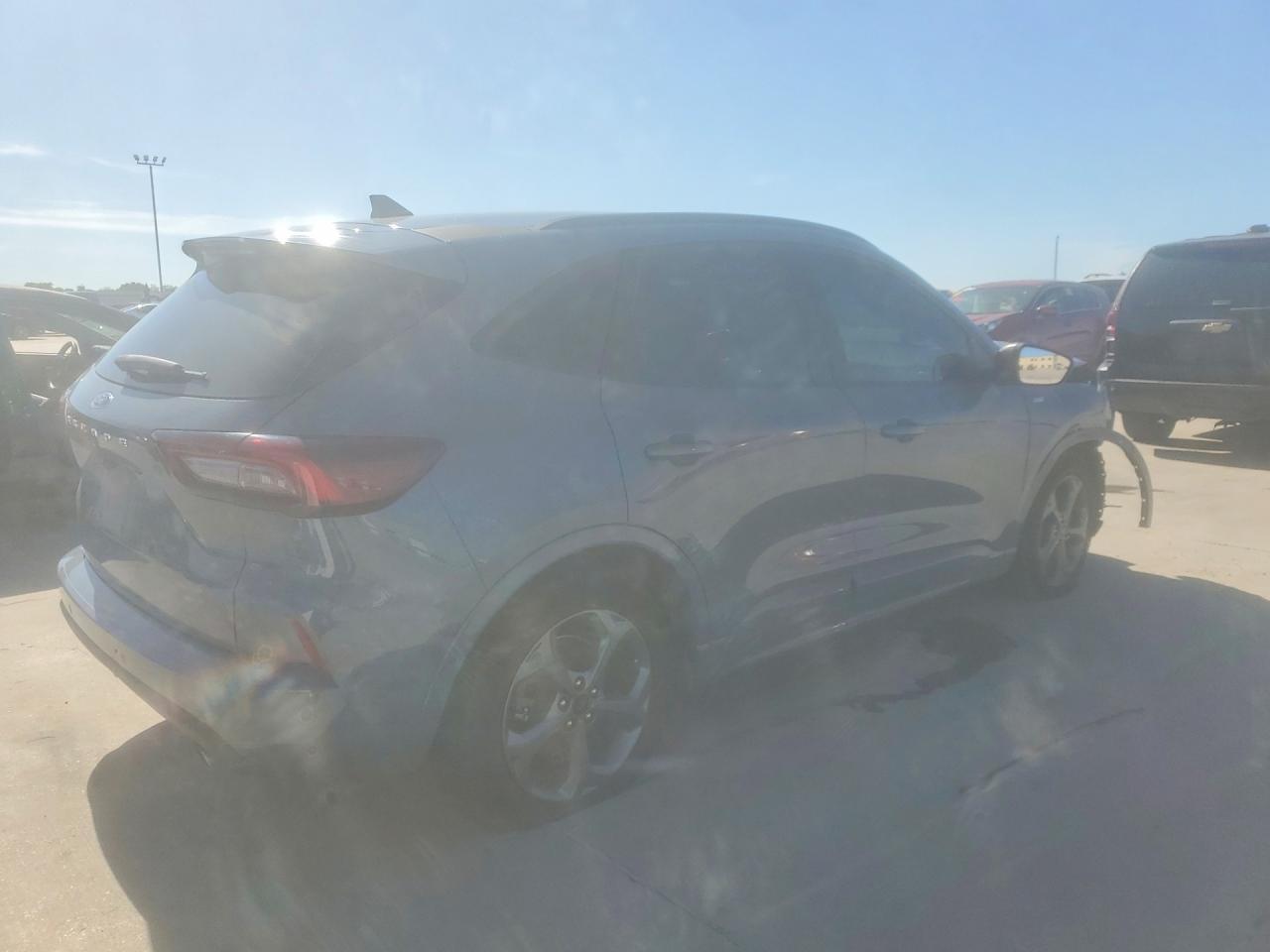 2024 Ford Escape St Line - Фото 3