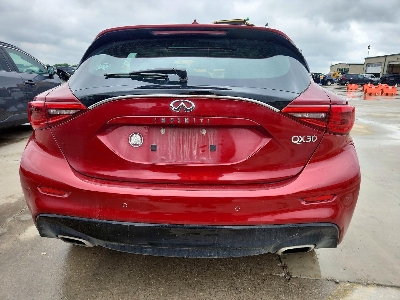 2019 Infiniti Qx30 Luxe - Image 6