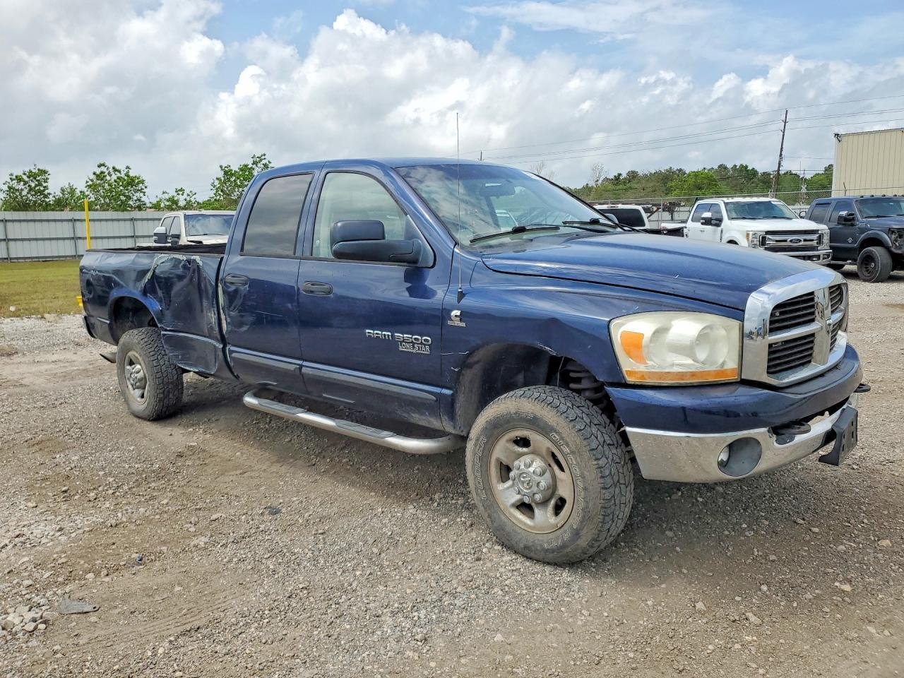 2006 Dodge Ram 3500 St - Фото 4