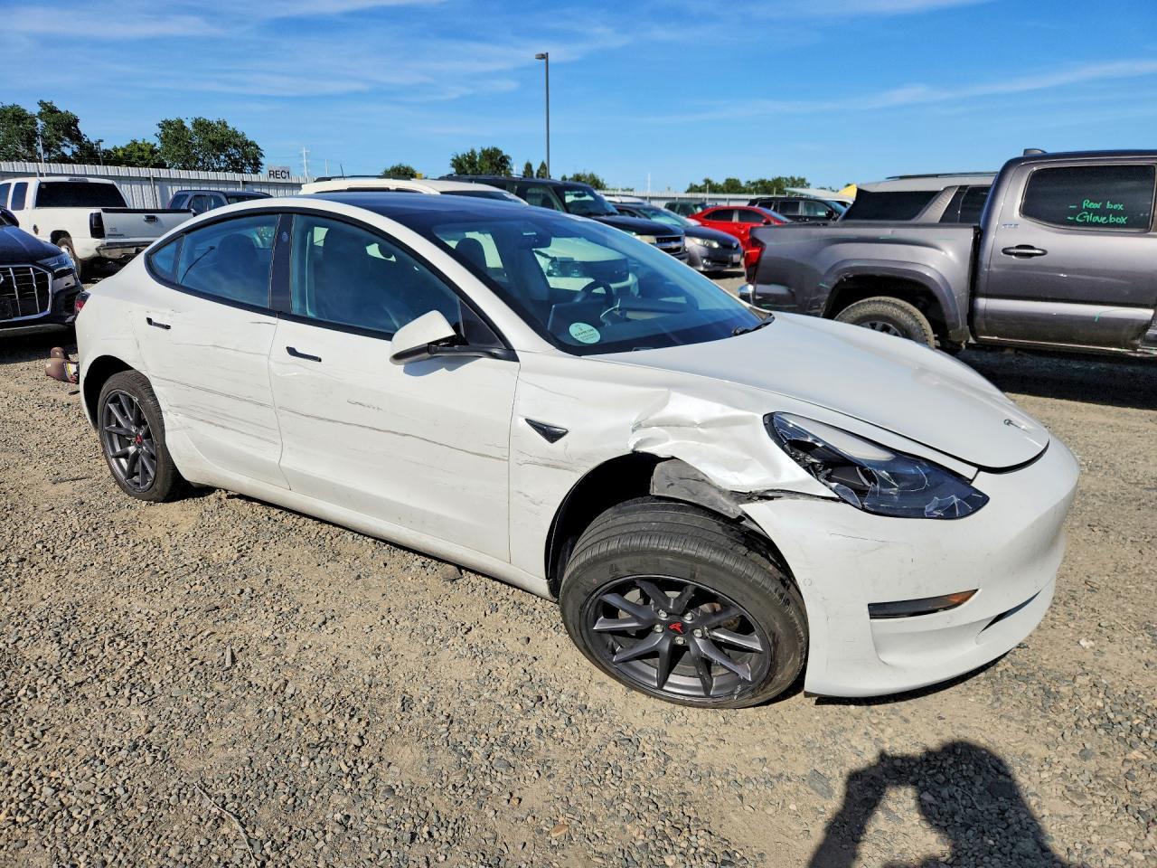 2021 Tesla Model 3 - Image 4