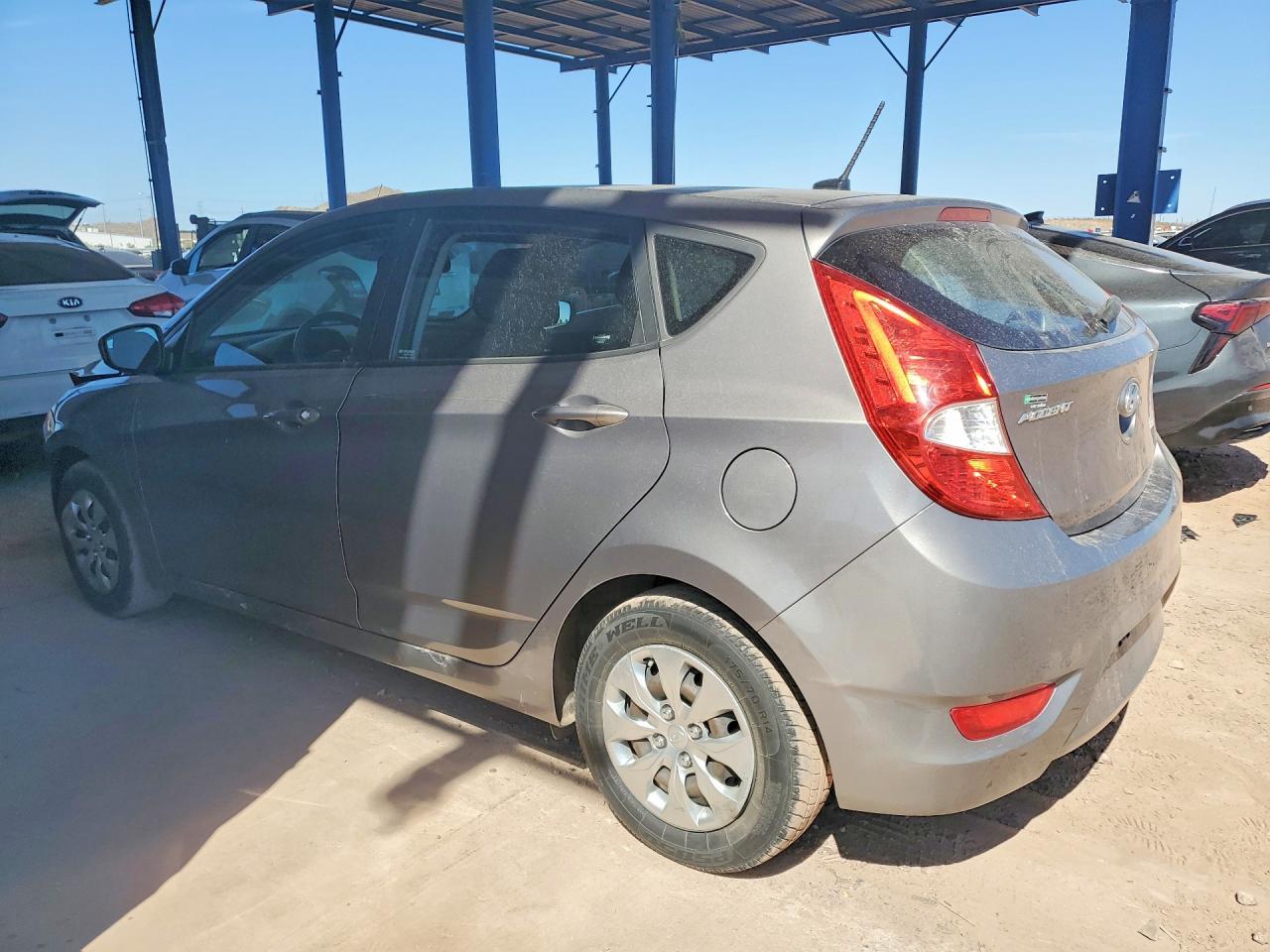 2017 Hyundai Accent Se - Фото 2