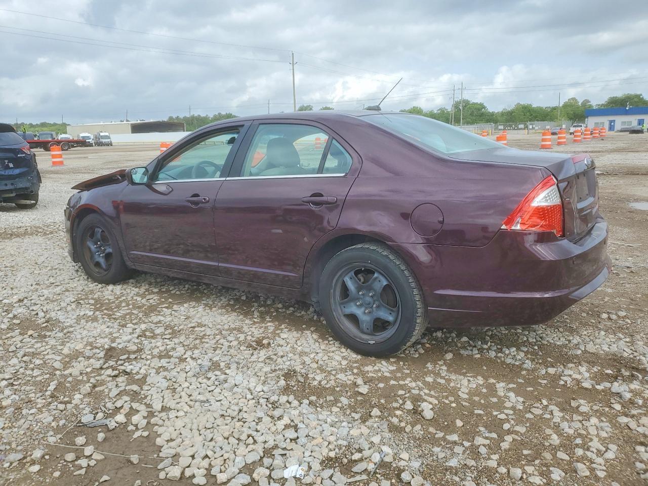 2011 Ford Fusion Se - Image 2