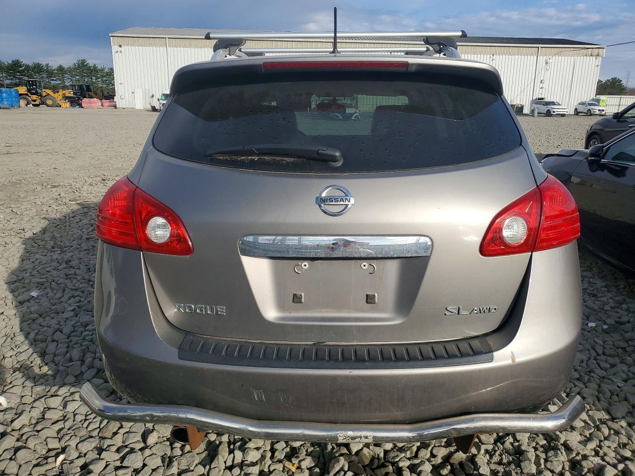 2012 Nissan Rogue S - Image 6