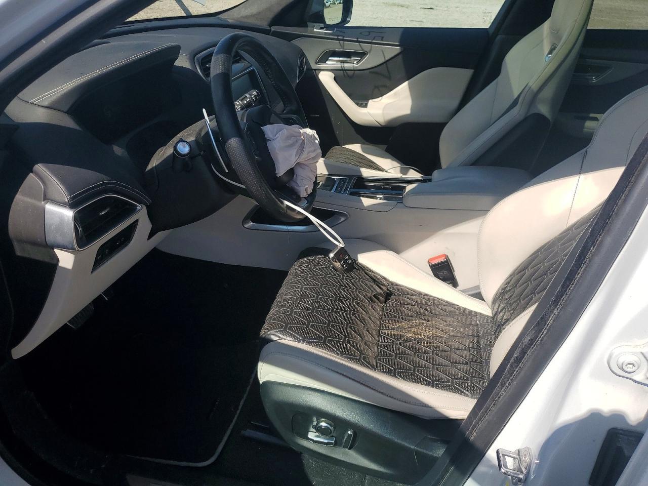 2020 Jaguar F-Pace Svr - Фото 7