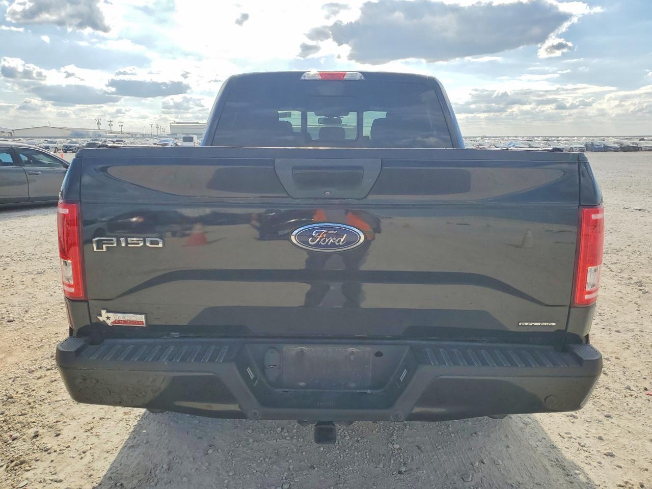 2016 Ford F150 Supercrew - Image 6