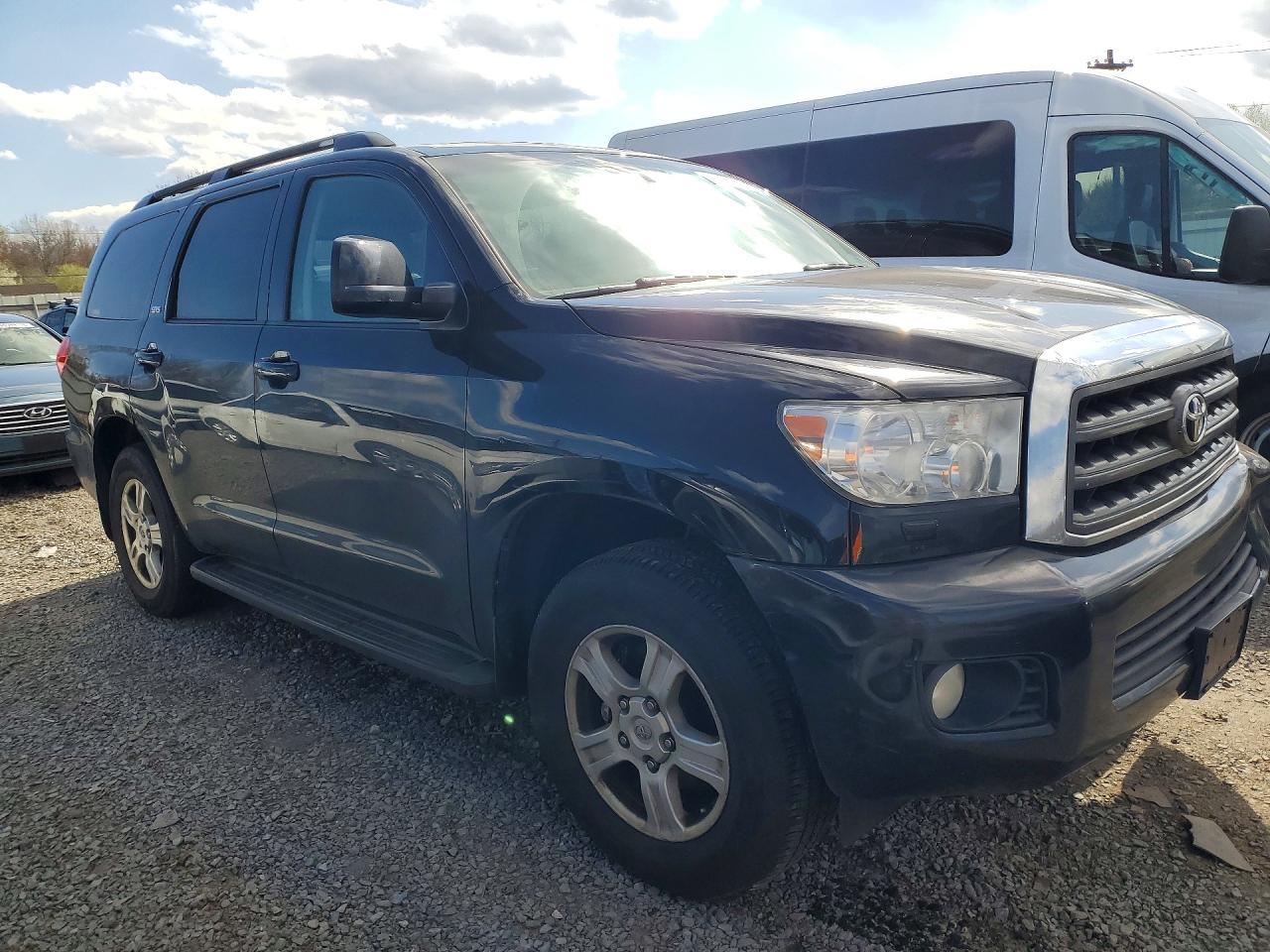 2011 Toyota Sequoia Sr5 - Фото 4