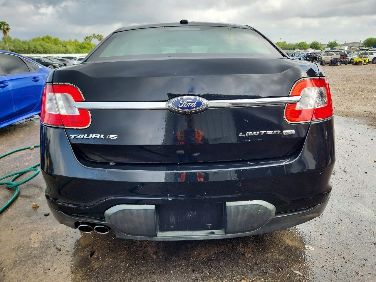 2010 Ford Taurus - Фото 6