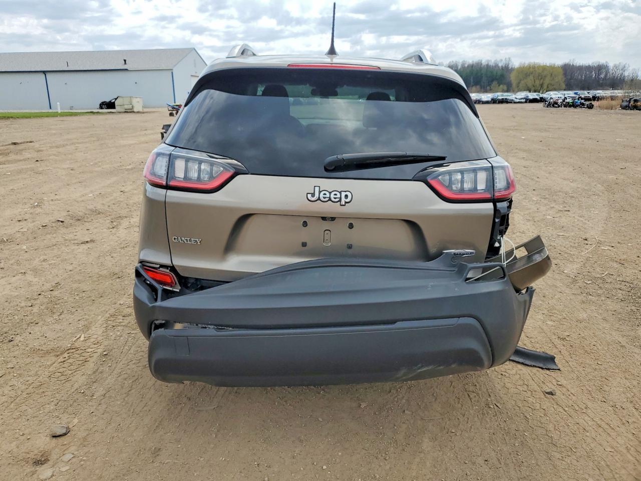 2019 Jeep Cherokee Latitude - Фото 6