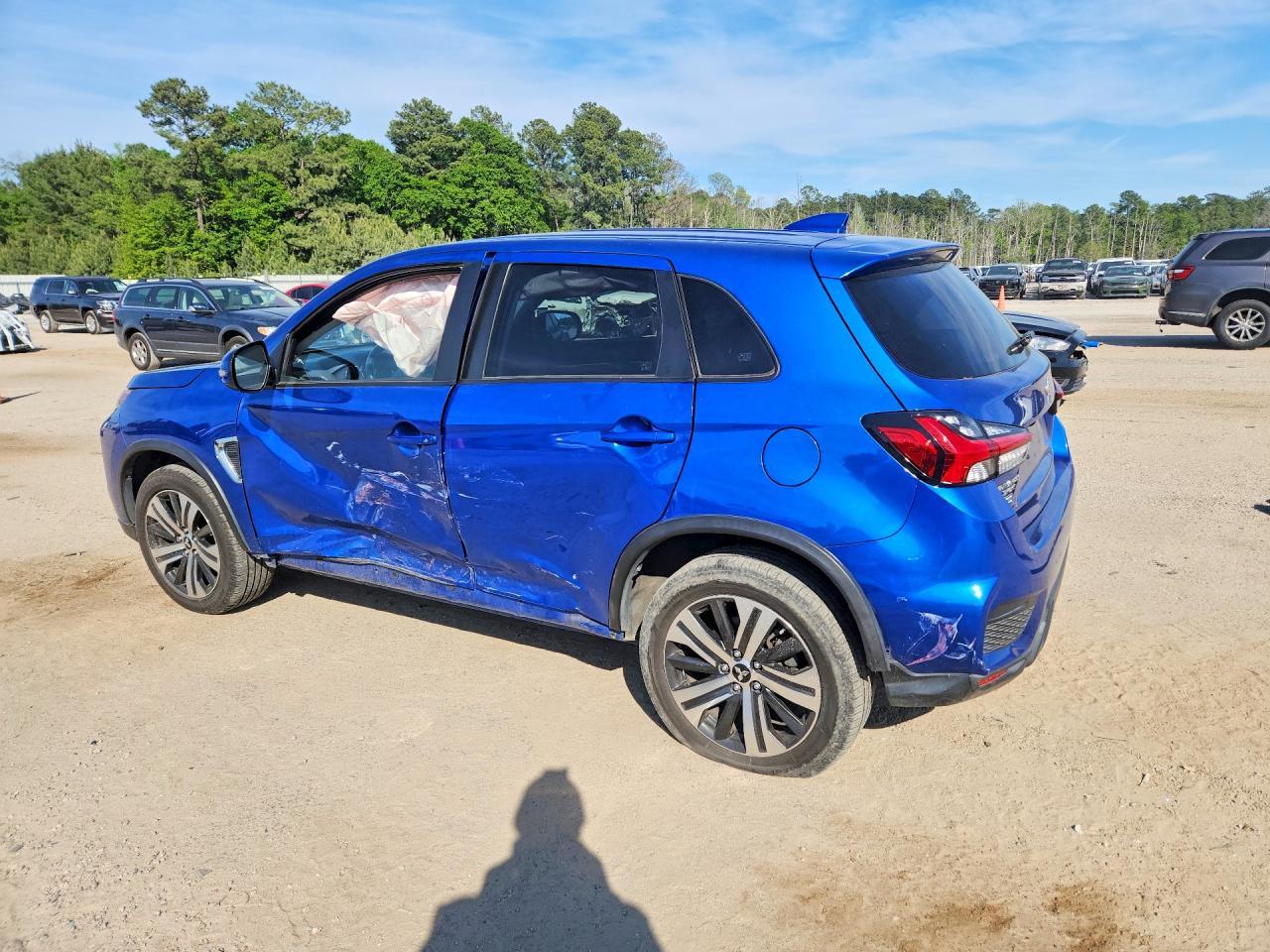 2020 Mitsubishi Outlander Sport Se - Image 2