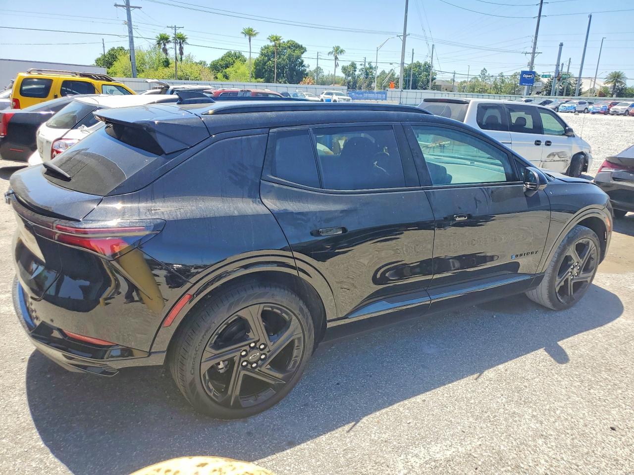 2025 Chevrolet Equinox Rs - Image 3