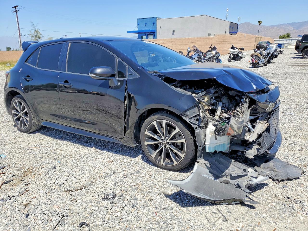 2019 Toyota Corolla Hatchback Se - Фото 4