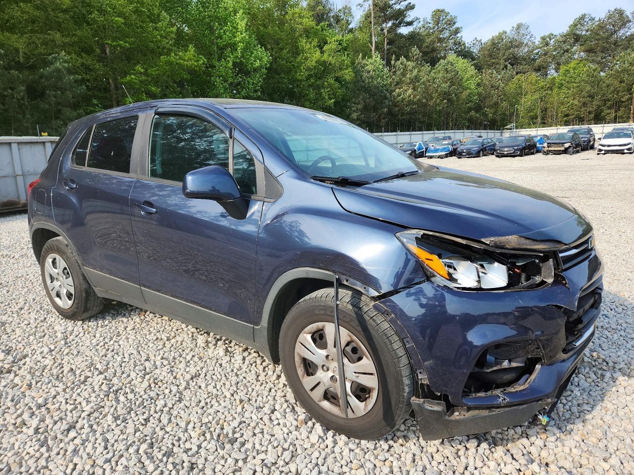 2018 Chevrolet Trax Ls - Image 4