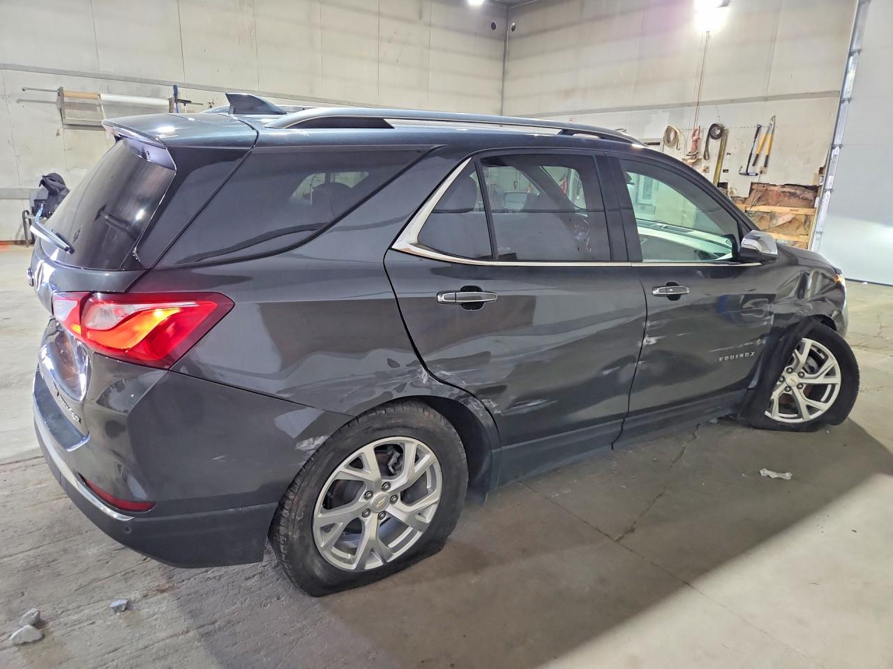 2021 Chevrolet Equinox Premier - Фото 3