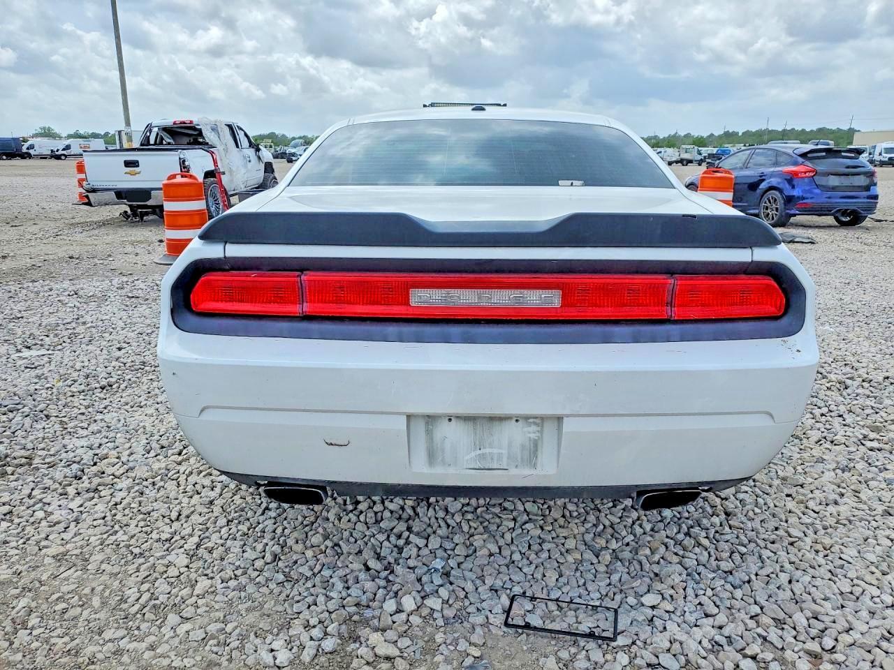 2010 Dodge Challenger R/T - Фото 6