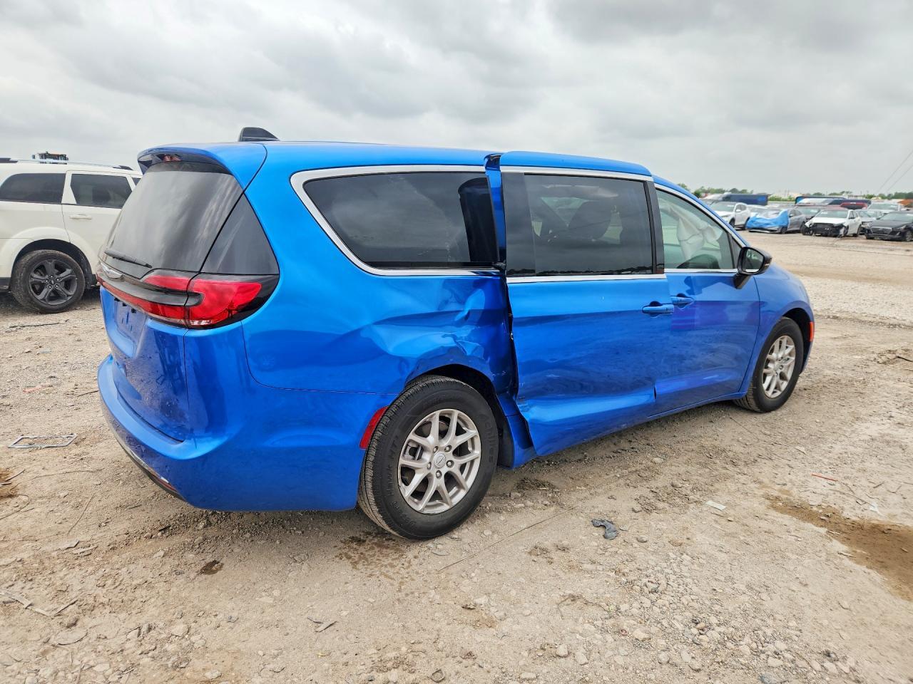 2026 Chrysler Pacifica Select - Фото 3