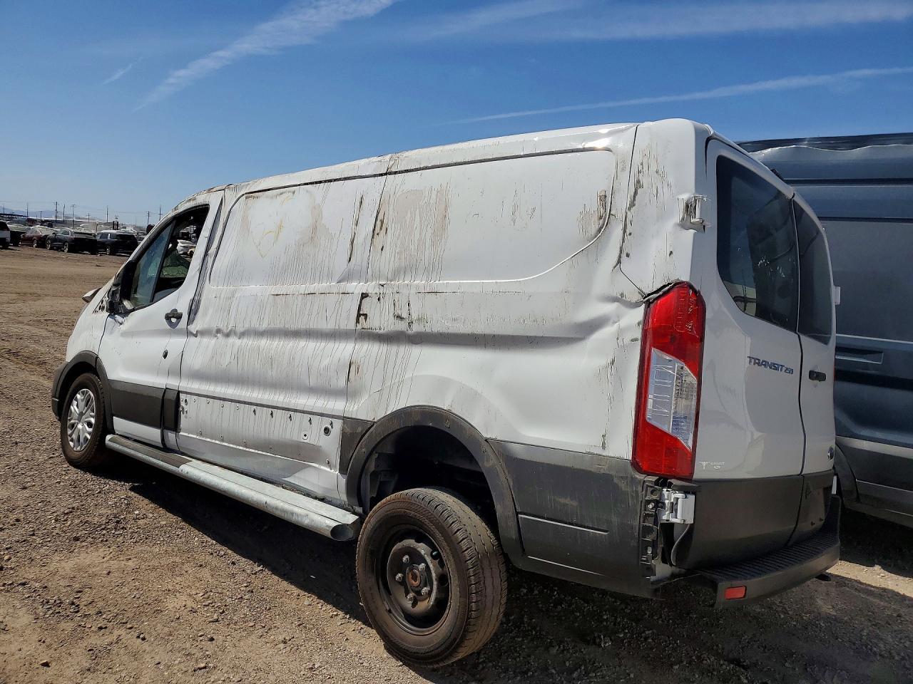 2024 Ford Transit T-250 - Фото 2