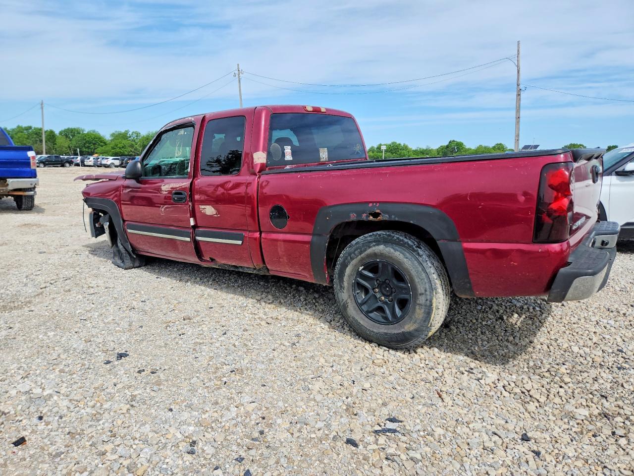 2004 Chevrolet Silverado C1500 - Фото 2