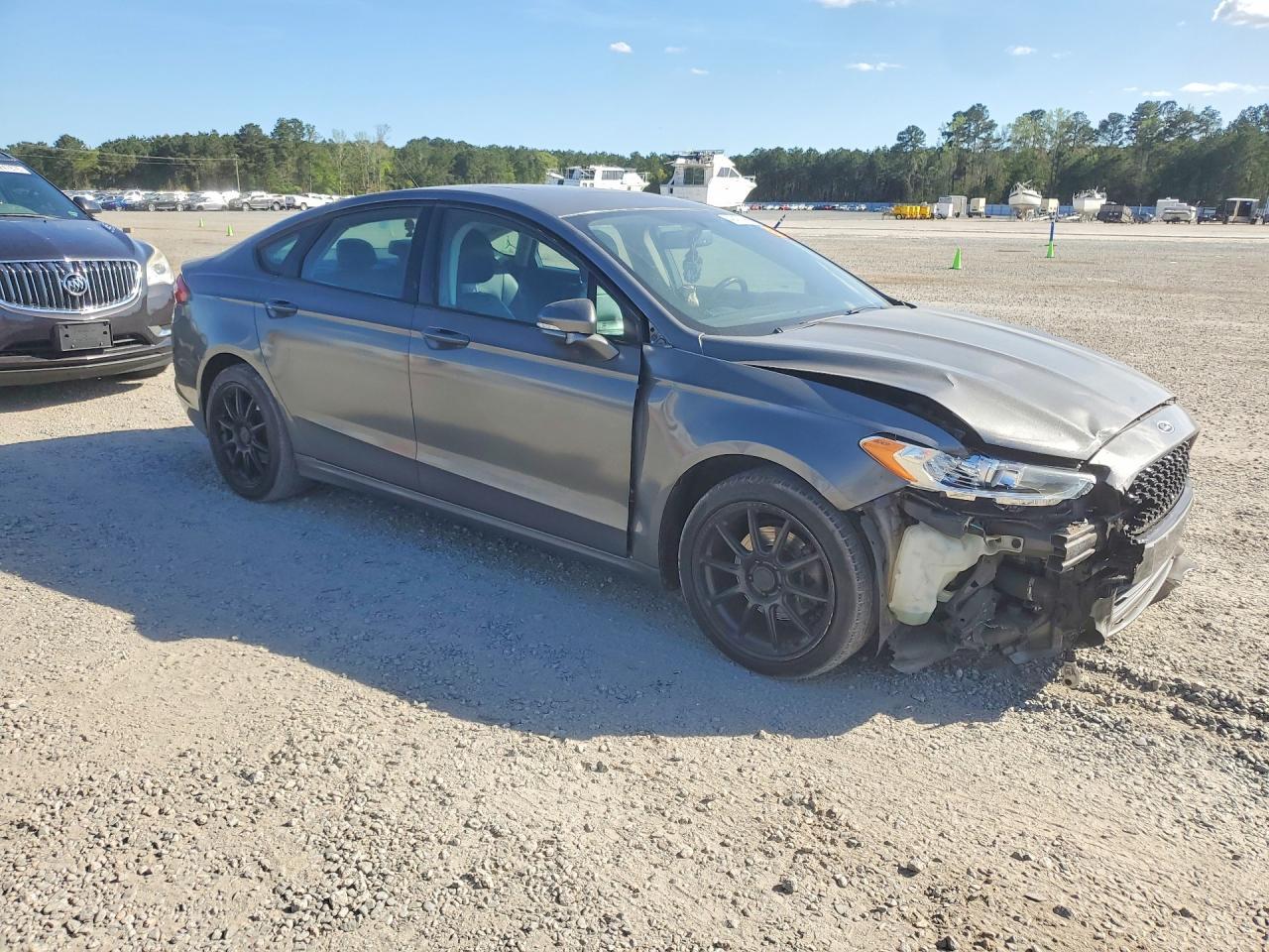 2013 Ford Fusion Se - Фото 4
